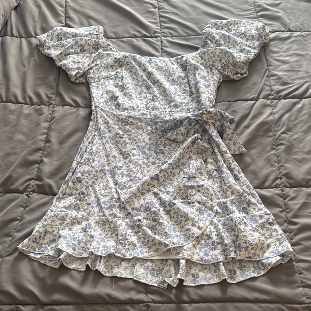 Floral Puff Sleeve wrap dress